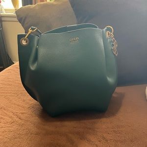 Guess bag